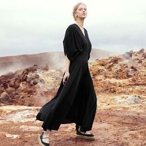 Katla Black Dress Size Large‎ Dolman Sleeves Deep V Neck Maxi Silky Gown USA